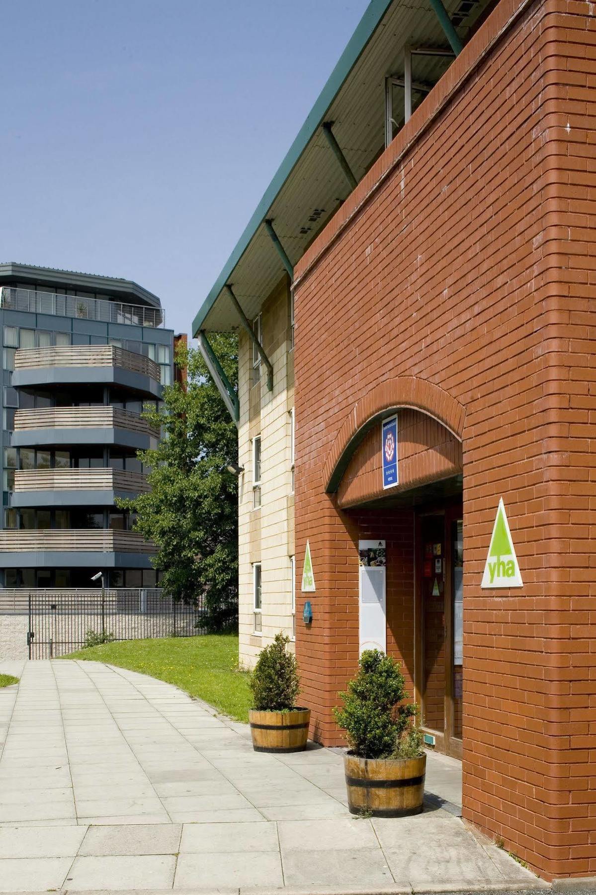 Yha Liverpool Albert Dock Hostel Bagian luar foto