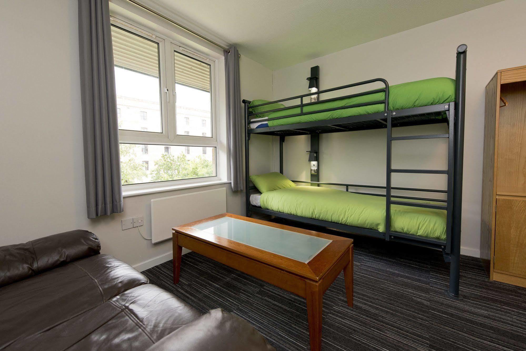 Yha Liverpool Albert Dock Hostel Bagian luar foto